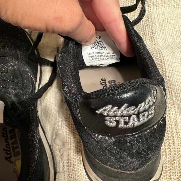 Atlantic Stars Vega Black Sneakers - Picture 5 of 6